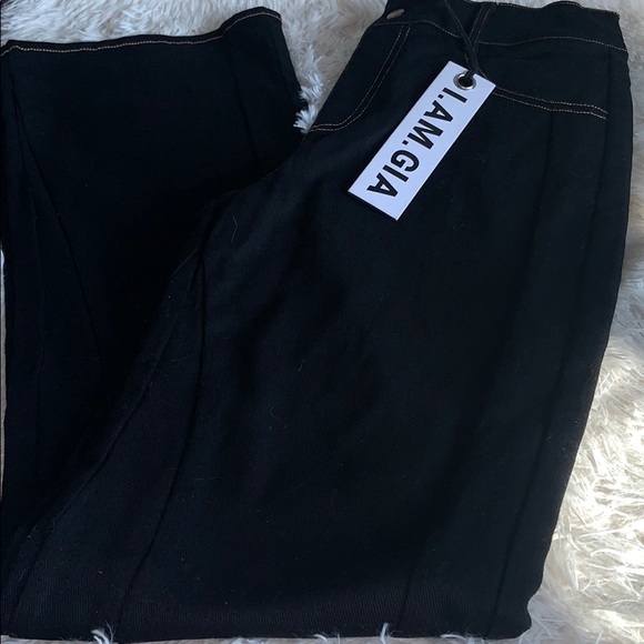 I am Gia Thorne Pant - Picture 4 of 8